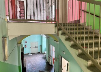 scalone centrale - Casa indipendente via san Francesco D'Assisi
 
2, Mondovì - foto 25