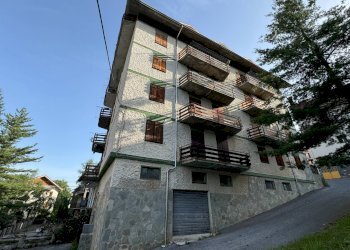 condominio - Three-room apartment Via Sant'Anna, Roburent - photo 19