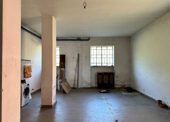 autorimessa - Casa indipendente Via Alle Valli
 
5, San Michele Mondovì - foto 25