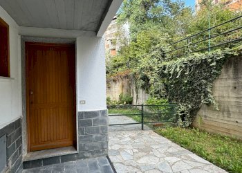 ingresso - Bilocale Via Giangirone
 
32, Roburent - foto 7