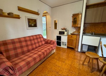 soggiorno - Bilocale Via Giangirone
 
32, Roburent - foto 10