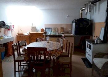 interno - Magazzino Via Provinciale, Roburent - foto 7