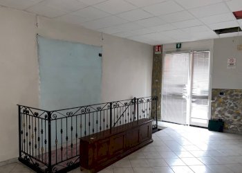 scale - Negozio Piazza Concordia
 
2, Mondovì - foto 8