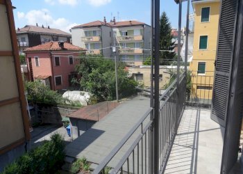 vista esterna - Stabile - Palazzo Via Quadrone
 
9, Mondovì - foto 8