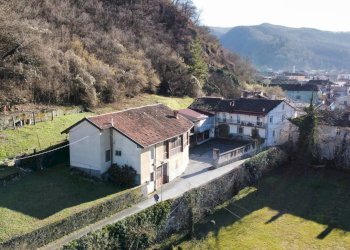 esterno - Casa indipendente Via Roma
 
108, Torre Mondovì - foto 3