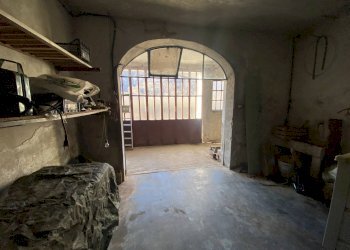 locale - Casa indipendente Via Roma
 
108, Torre Mondovì - foto 20