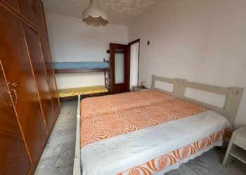 camera matrimoniale - Bilocale Via Tetti
 
2, Roburent - foto 7