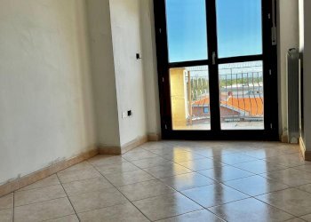Foto 17 - Three-room apartment Strada Carignano
 
25/1, Moncalieri - photo 17