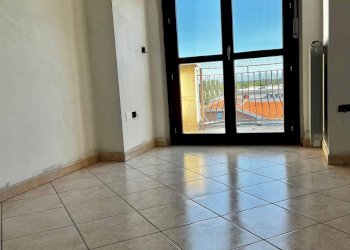 Foto 18 - Three-room apartment Strada Carignano
 
25/1, Moncalieri - photo 18