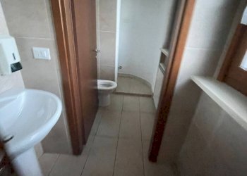 Foto 14 - Commercial Premises Strada Carignano
 
25, Moncalieri - photo 14