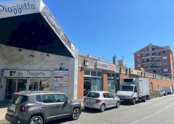 Facciata esterna - Locale Commerciale Via Nizza
5, Rivoli - foto 14