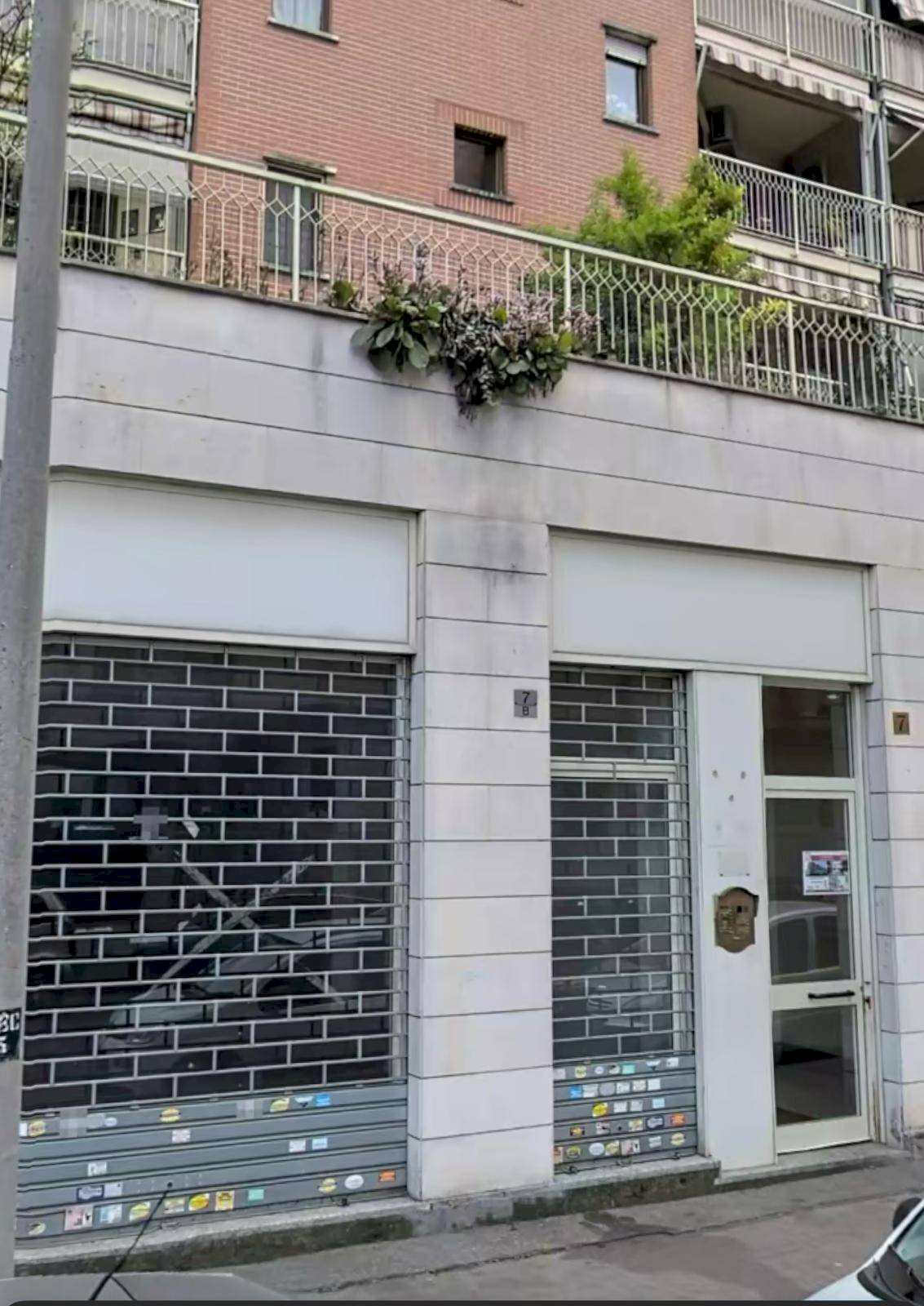 Foto 1 - Locale Commerciale Via Bernardino Luini
 
7/B, Torino - foto 1