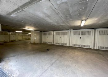 Foto 3 - Box Viale Dei Parchi
 
21, Nichelino - foto 3