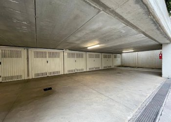 Foto 4 - Box Viale Dei Parchi
 
21, Nichelino - foto 4