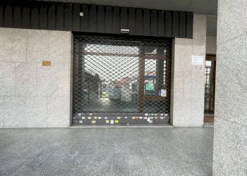 Foto 2 - Locale Commerciale Via XXV Aprile
 
67, Nichelino - foto 2