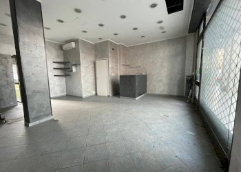 Foto 5 - Locale Commerciale Via XXV Aprile
 
67, Nichelino - foto 5