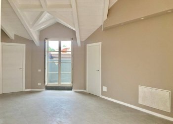 Foto 1 - Quadrilocale VIA MAZZINI
 
37, Rivoli - foto 1