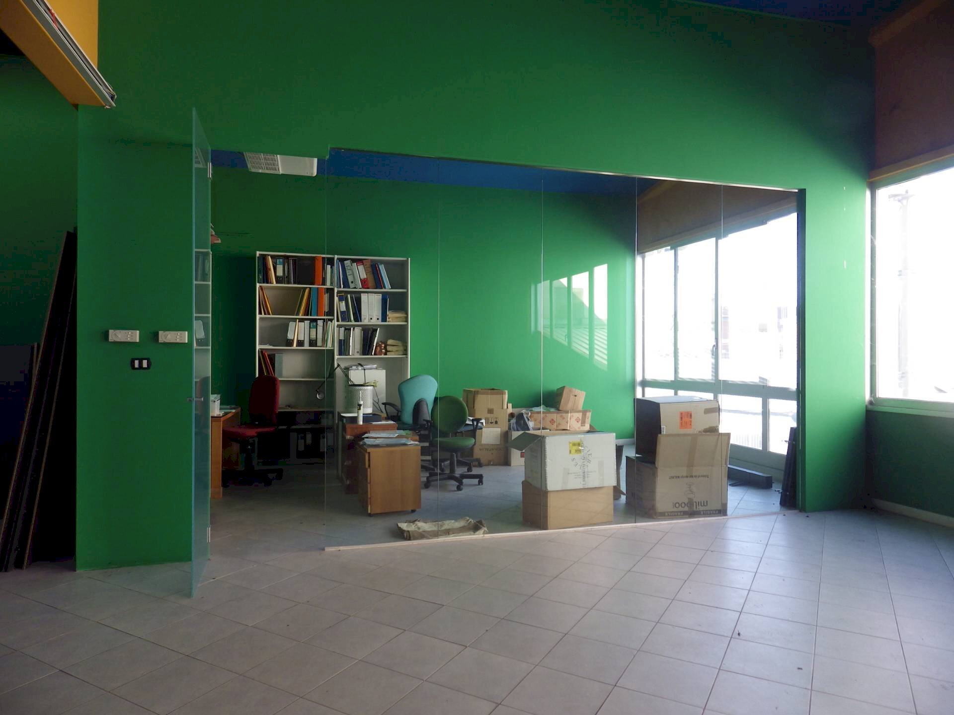 OPEN SPACE - Locale Commerciale CORSO MONCENISIO
 
63, Rosta - foto 1