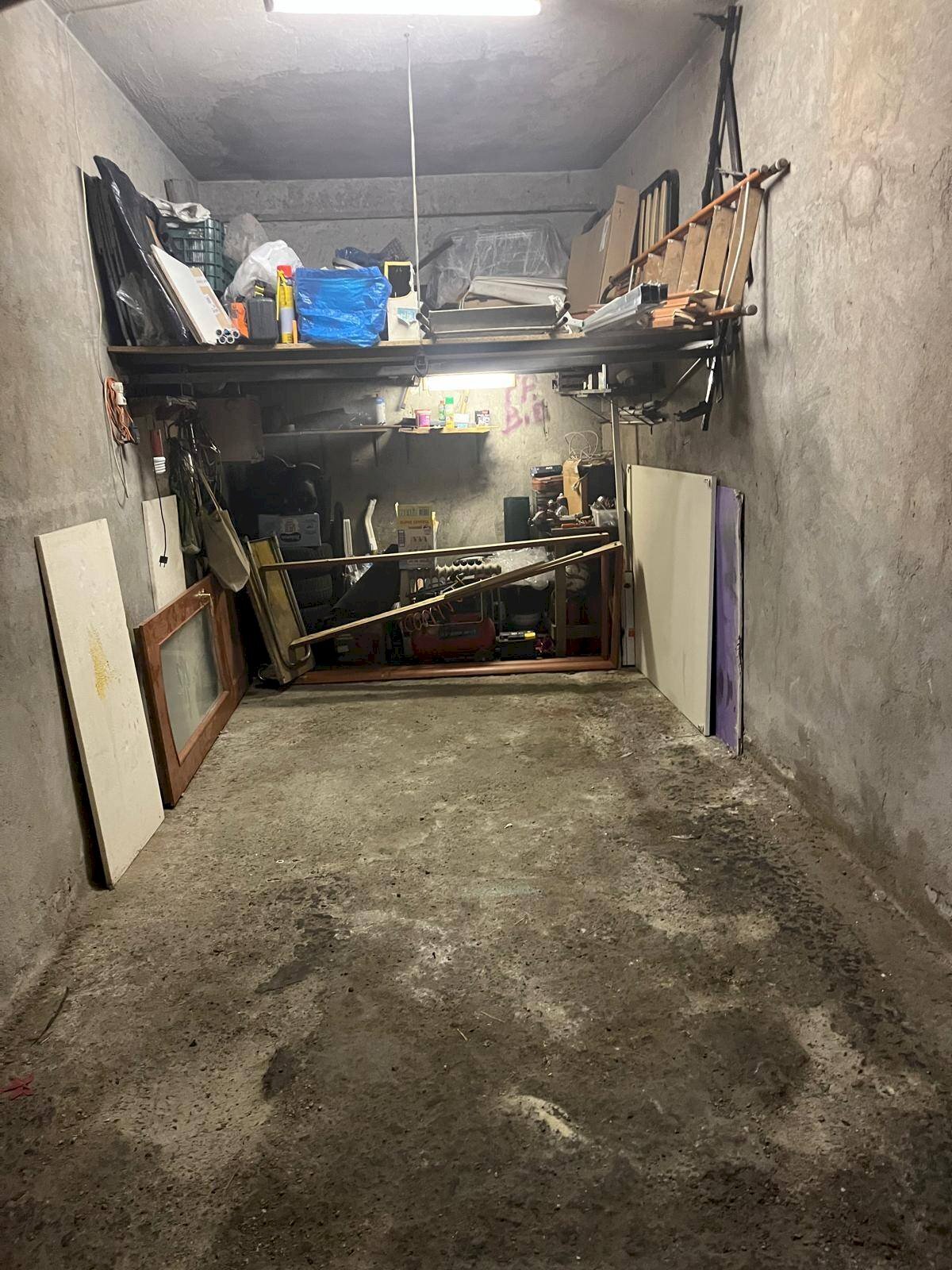 Foto 3 - Box via Siena
 
19, Rivoli - foto 3