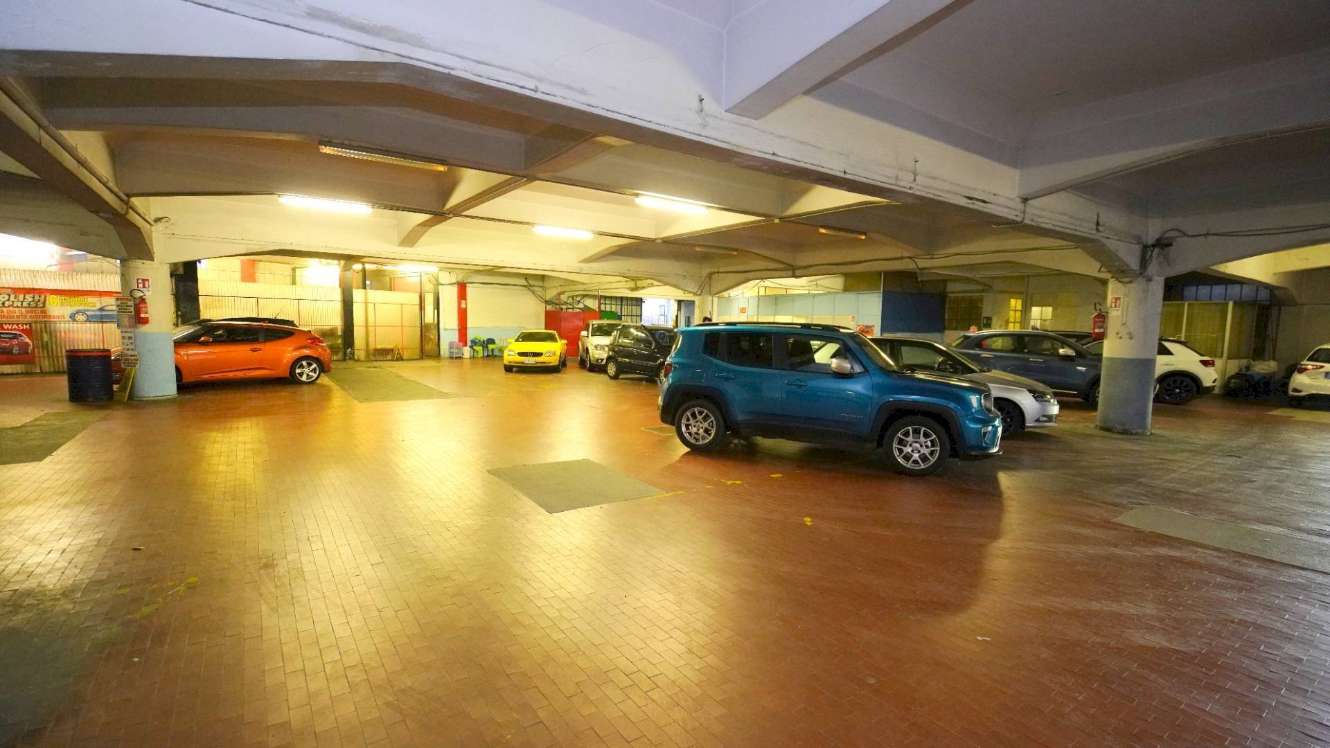 Foto 3 - Commercial Premises VIA ISSIGLIO
76, Torino - photo 3