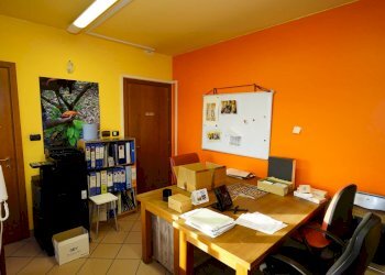 Foto 3 - Shed Via Pinerolo
 
74, None - photo 3