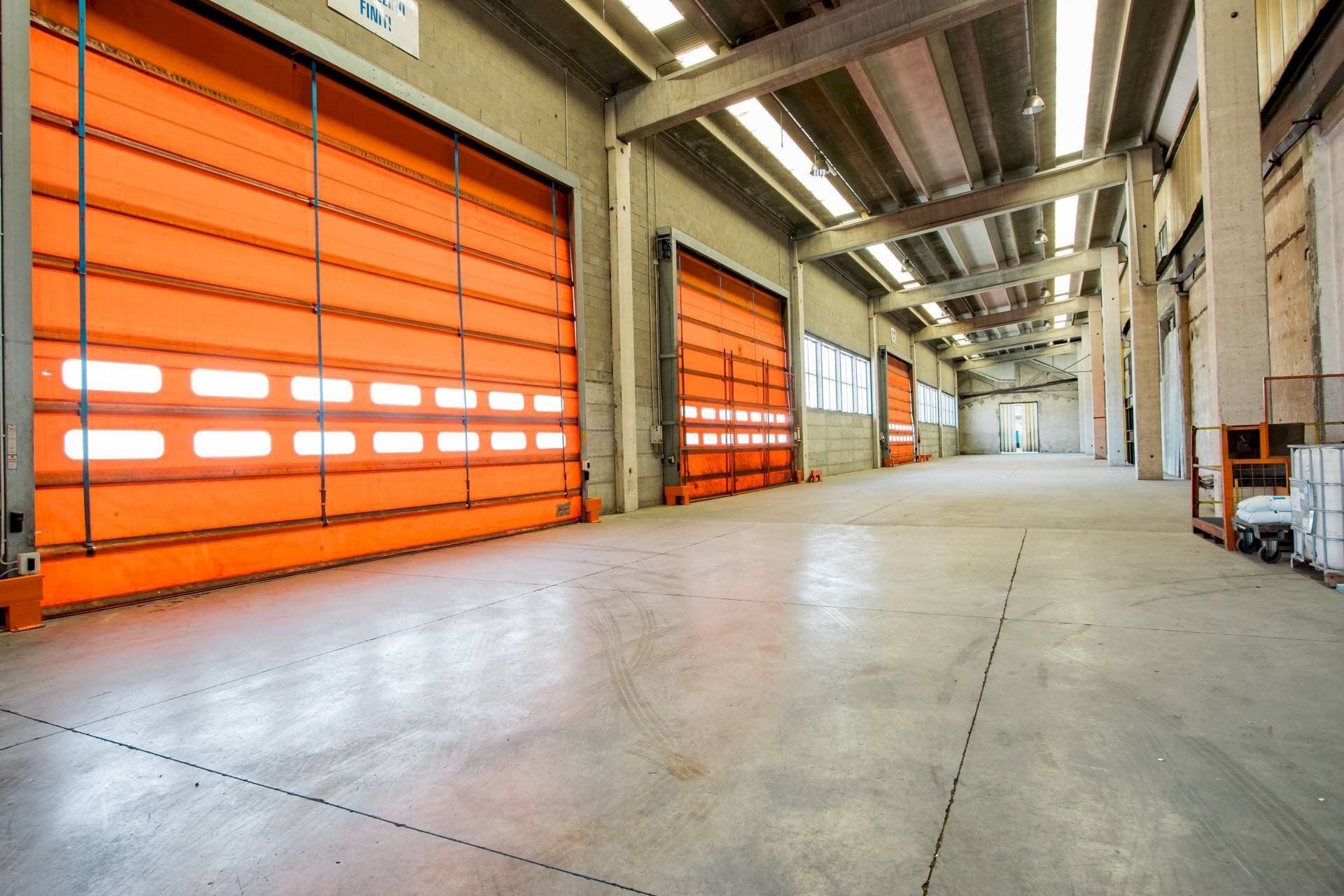 Foto 4 - Capannone Via Pavia
 
65, Rivoli - foto 2