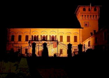 Foto 25 - Castle Piazza Castello
 
1, Bubbio - photo 25