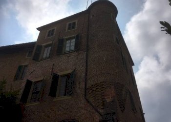 Foto 18 - Castello Piazza Piemonte
 
38, Roatto - foto 18