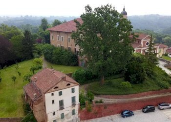 Foto 37 - Castello Piazza Piemonte
 
38, Roatto - foto 37