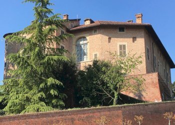 Foto 44 - Castello Piazza Piemonte
 
38, Roatto - foto 44