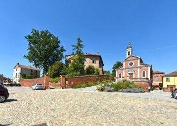 Foto 46 - Castello Piazza Piemonte
 
38, Roatto - foto 46