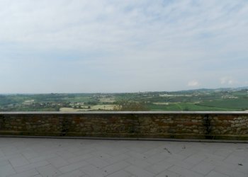 Foto 20 - Castello piazza Umberto I
 
4, Montiglio Monferrato - foto 20