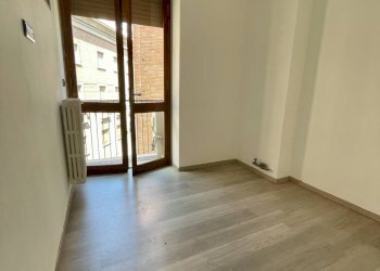 Foto 23 - Quadrilocale via Massimo d'Azeglio
 
2, Asti - foto 23