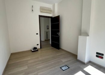 Foto 13 - Ufficio via Massimo d'Azeglio
 
2, Asti - foto 13