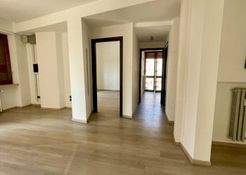 Foto 20 - Ufficio via Massimo d'Azeglio
 
2, Asti - foto 20