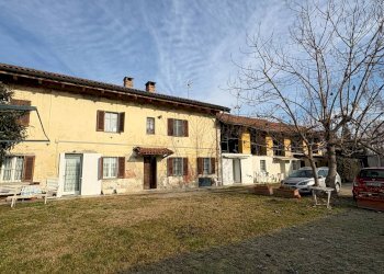 Foto 1 - Rustico via Parri
 
14, Asti - foto 1