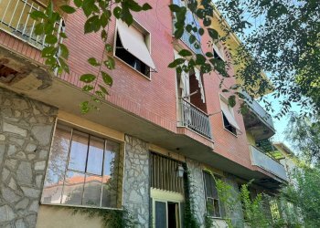 Foto 1 - Stabile - Palazzo via Don Giuseppe Celi
 
10, Nizza Monferrato - foto 1