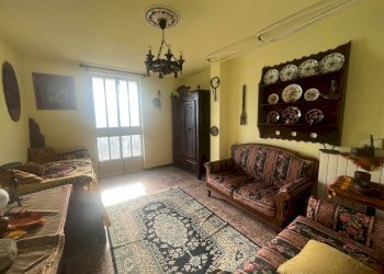 Piano terra: camera 1 - Casa indipendente frazione Sessant
 
34A, Asti - foto 5