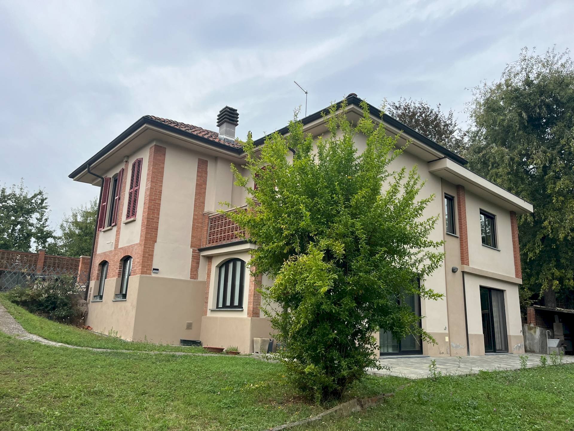 Foto 1 - Villa località Viatosto
 
86, Asti - foto 1