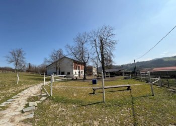 Foto 111 - Rustico via Stazione
 
18, Ponzano Monferrato - foto 111