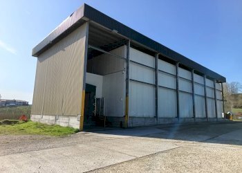 Foto 3 - Capannone regione Bona
 
2, Settime - foto 3