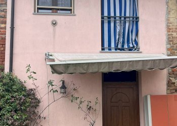 Foto 15 - Locale Commerciale piazza Umberto I
 
4, Piovà Massaia - foto 15