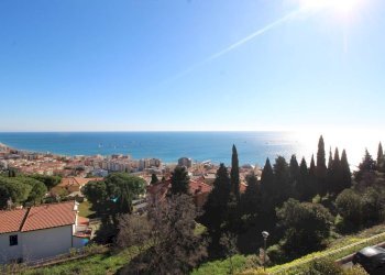 Foto 58 - Bilocale Via Piave
 
56, Pietra Ligure - foto 55