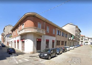 Via Pont - Commercial Premises Via Pont
 
2, Torino - photo 1
