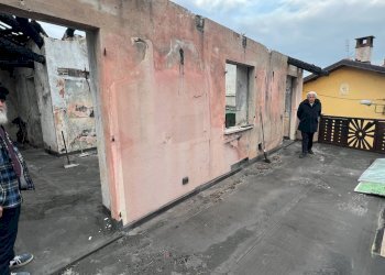 Foto 15 - Stabile - Palazzo Via Umberto I
 
11, Pecetto Torinese - foto 15