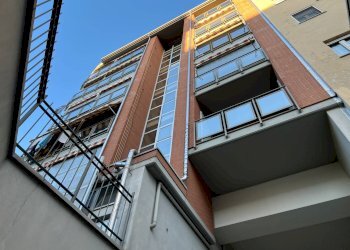 Edificio - Box Strada Antica Di Collegno
 
180, Torino - foto 1