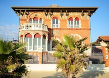 Foto 6 - Villa Viale Amerigo Vespucci
 
7, Massa - foto 6