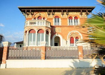 Foto 3 - Villa Viale Amerigo Vespucci
 
7, Massa - foto 3