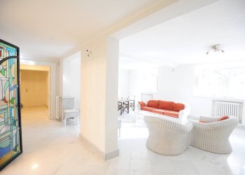 Foto 61 - Villa Viale Amerigo Vespucci
 
7, Massa - foto 61