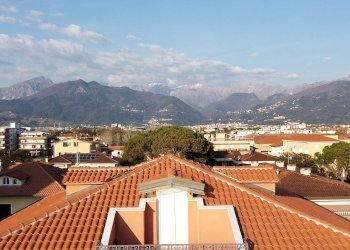 Foto 95 - Villa Viale Amerigo Vespucci
 
7, Massa - foto 91